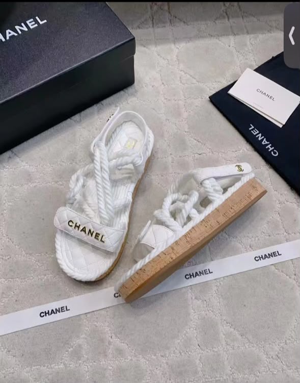 Sandalia Chanel