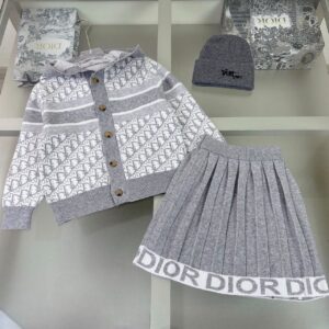 Conjunto Christian Dior Gray